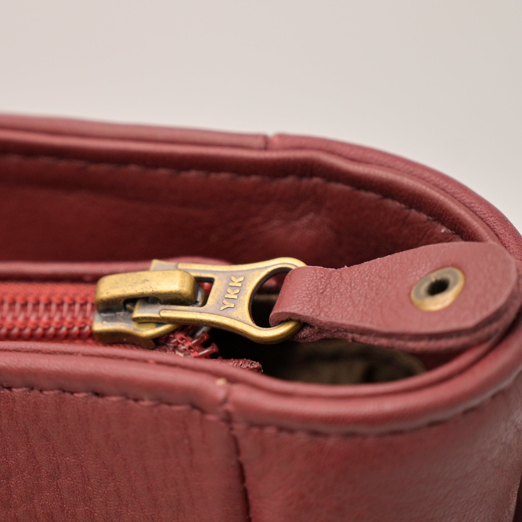 Ladies Natural Mild Leather Bag (RED)