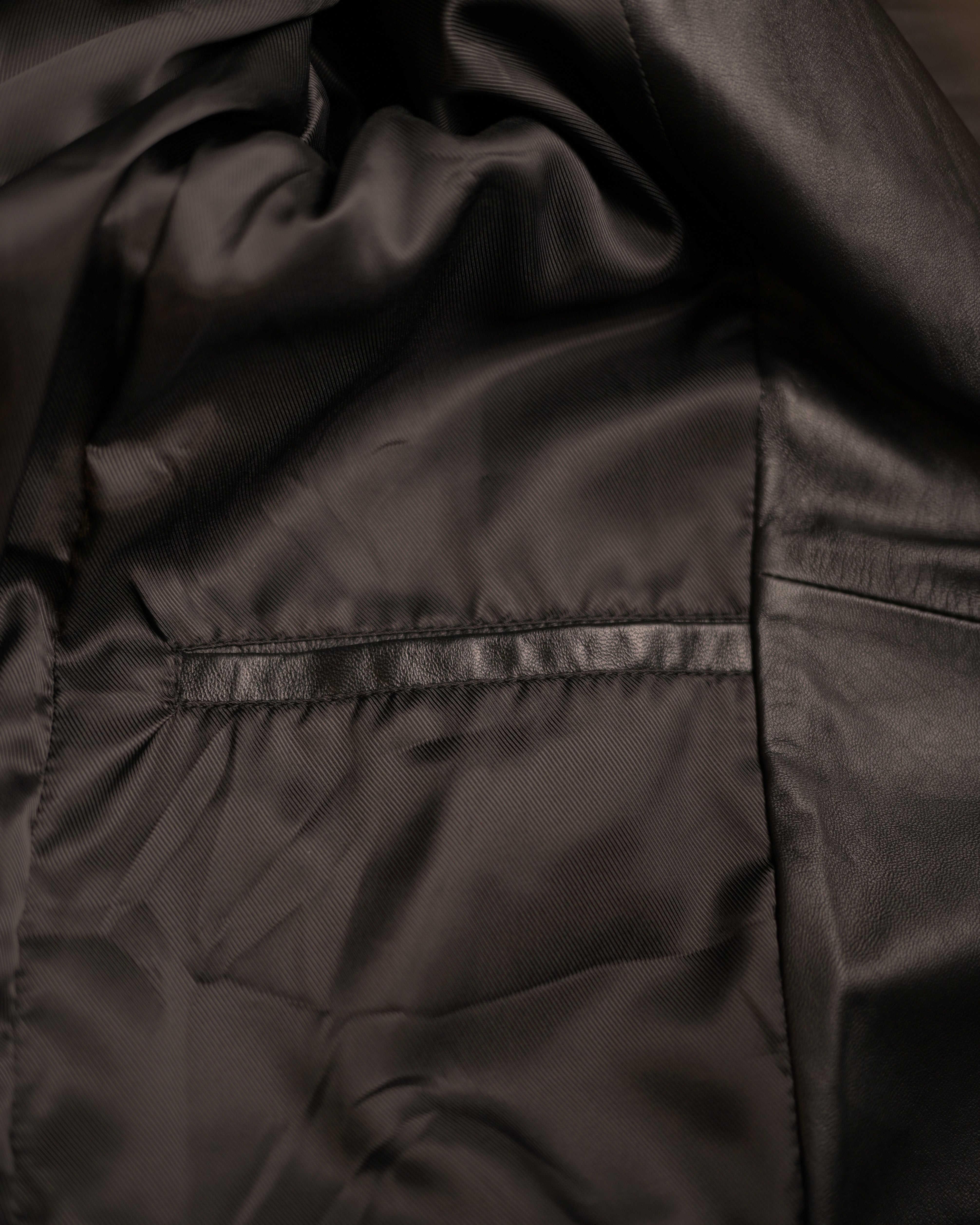Men's Pure Leather Long Coat – Classic Black Sf15