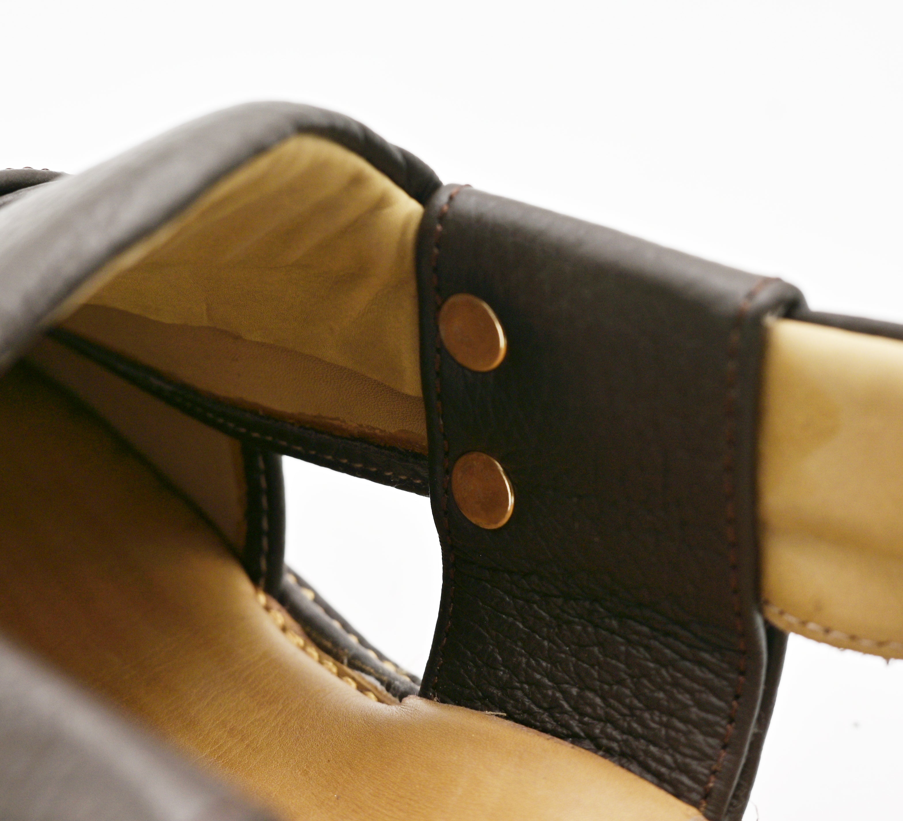 Classic Comfort Leather Chappal (NMC01)