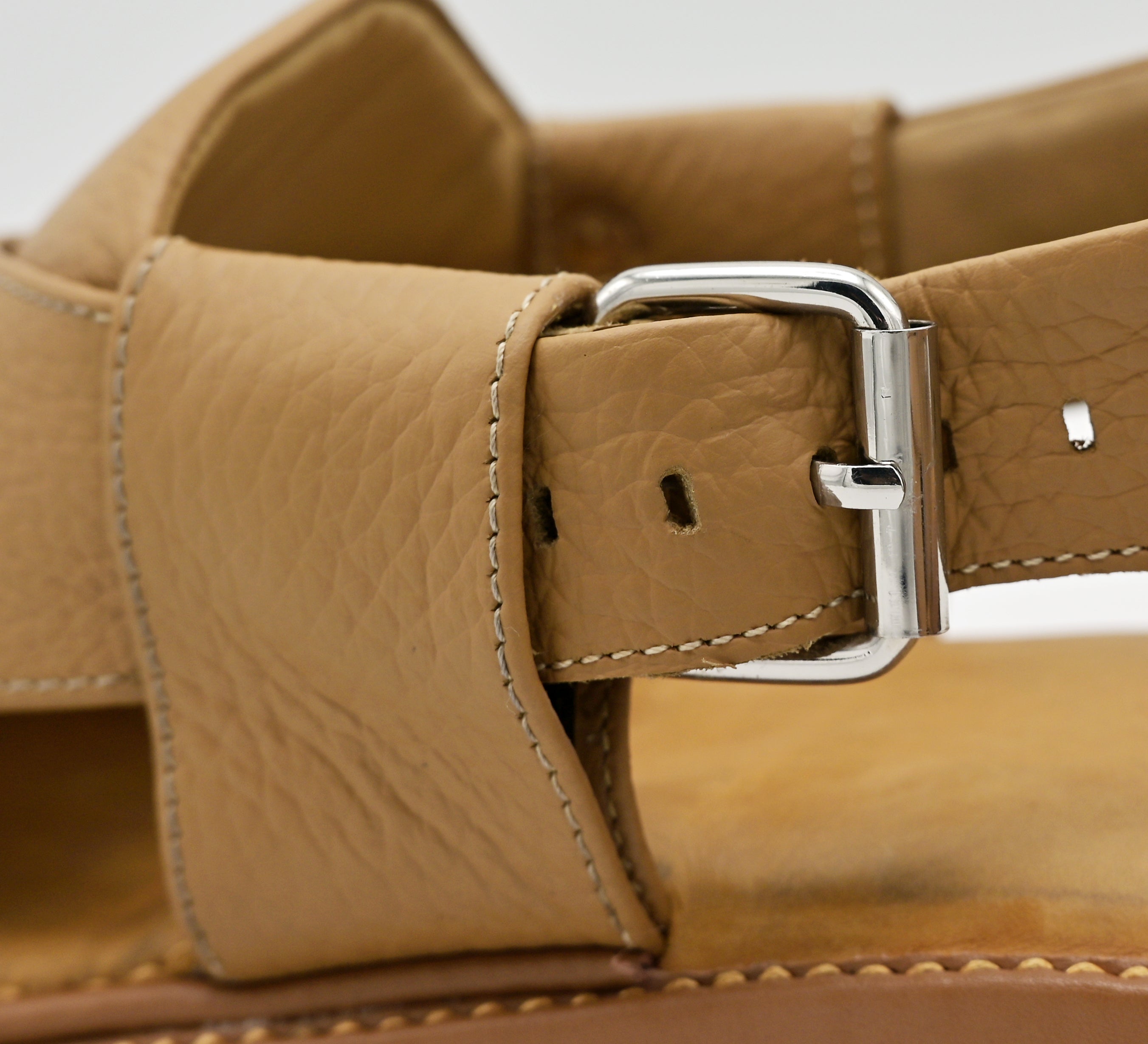 Kaptan Medicated Chappal (Mustard)