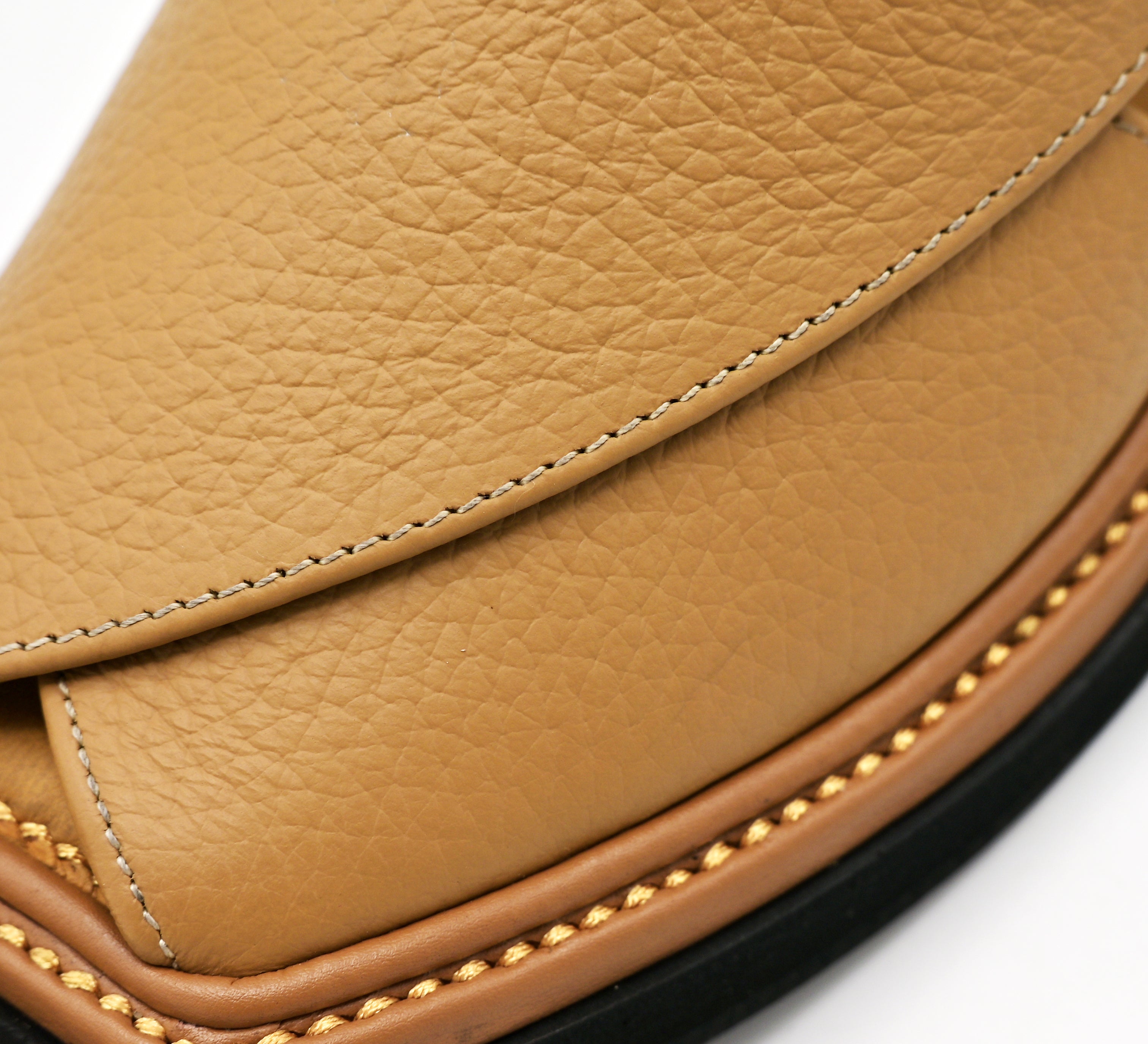 Kaptan Medicated Chappal (Mustard)