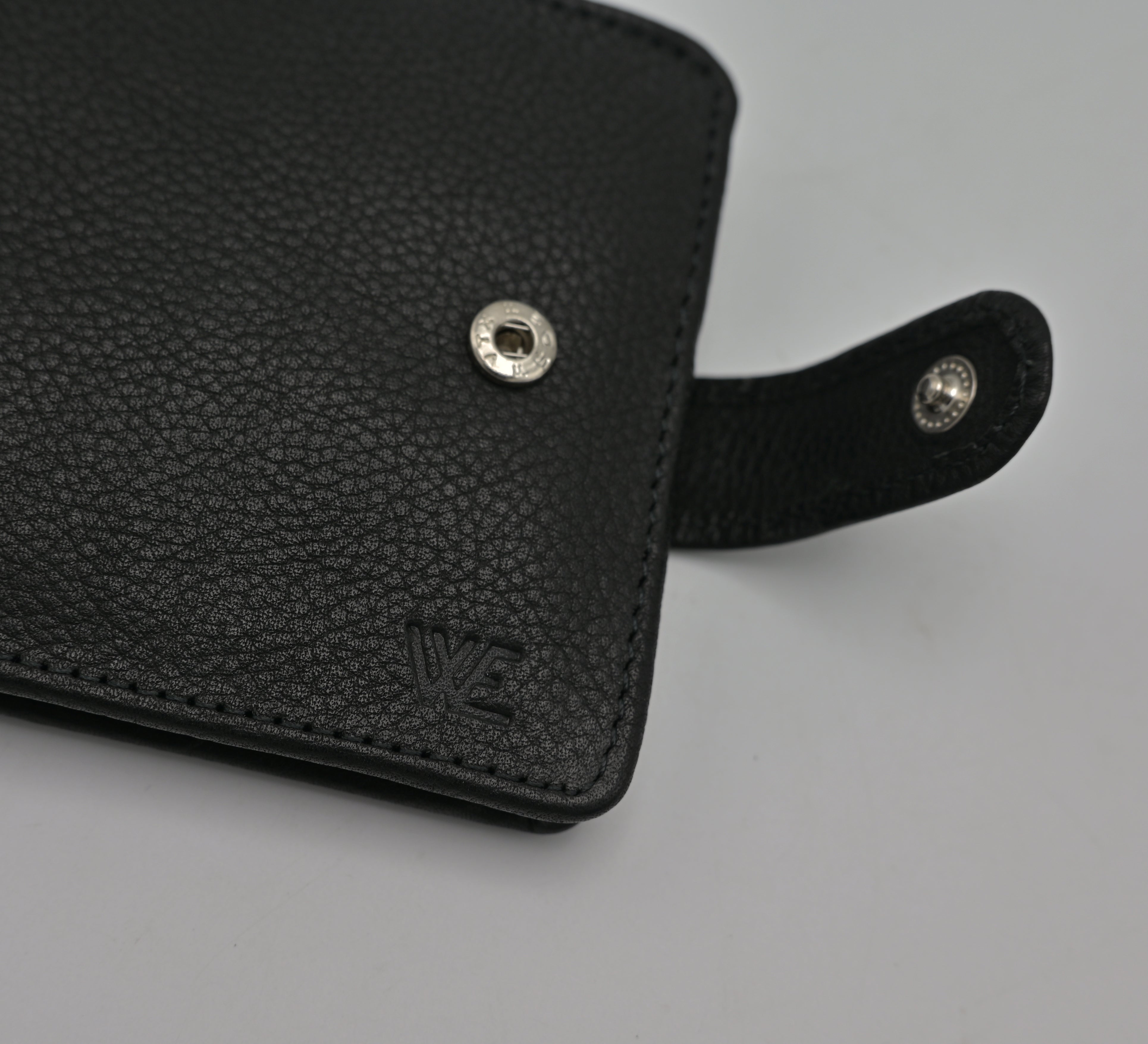 Classic Button Leather Wallet (CB001)