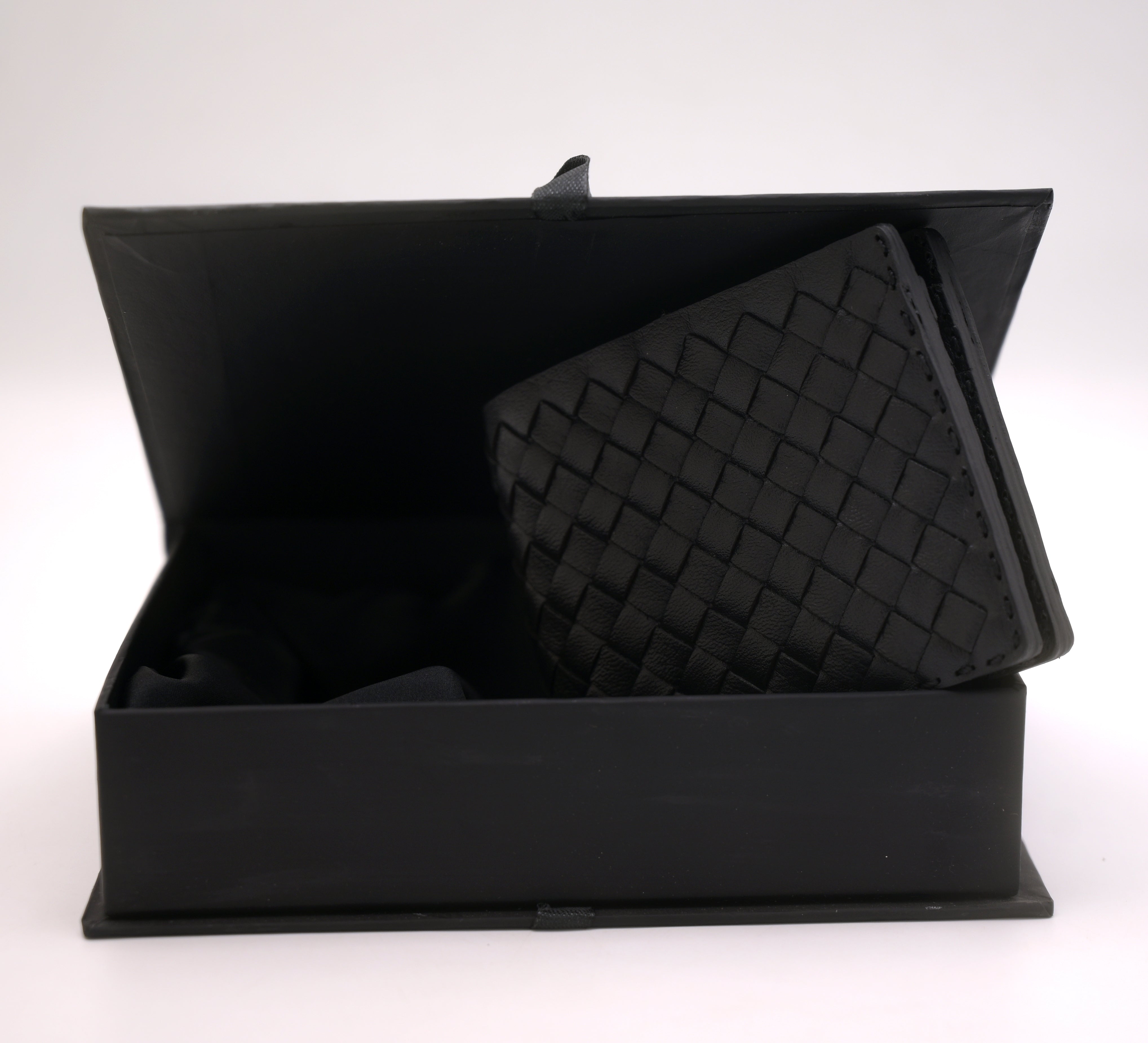Premium Handwoven Leather Wallet HW01