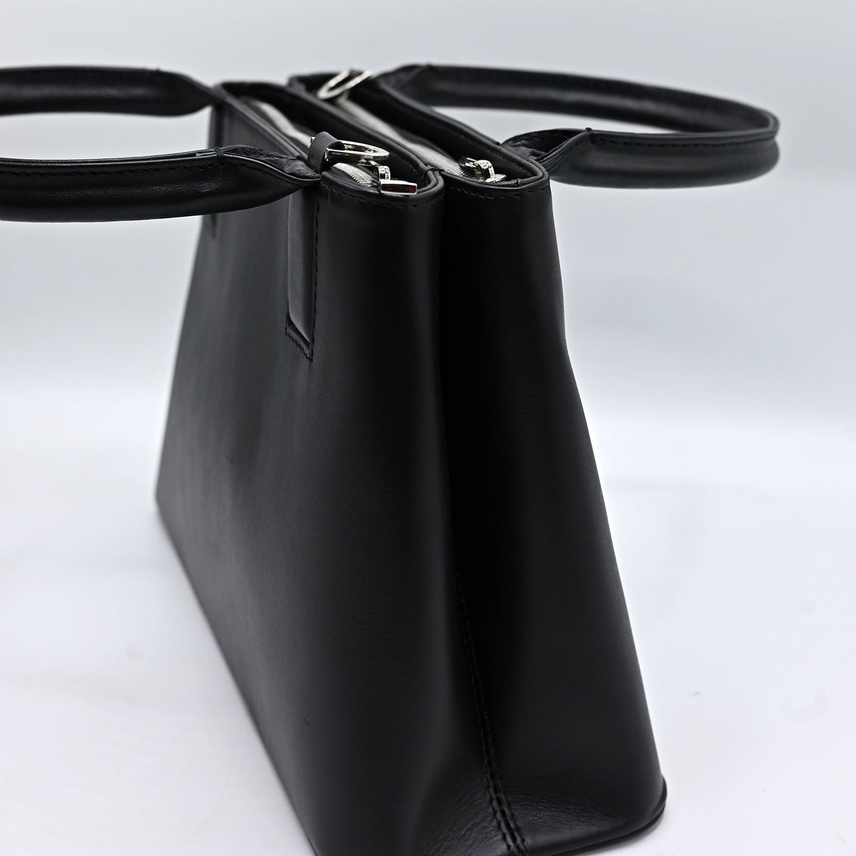 Bella Noir - Premium Leather Ladies Handbag (BNH01)