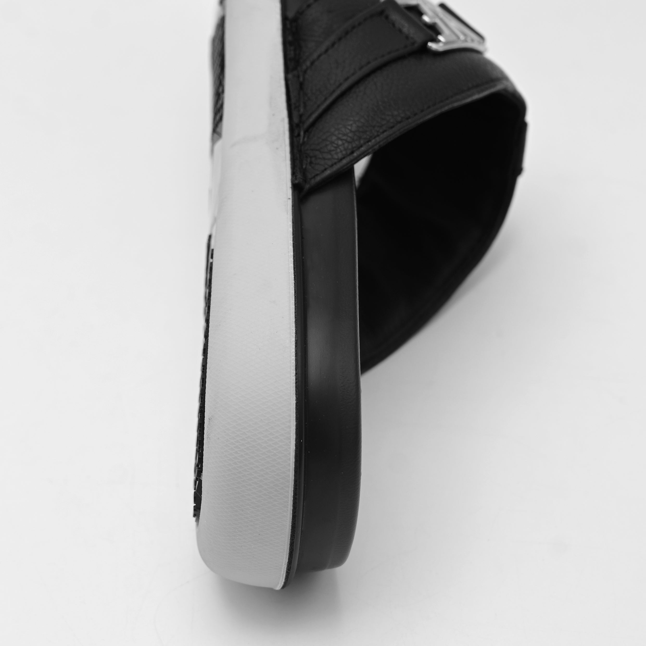 ComfortStep Leather Slippers (Black01)