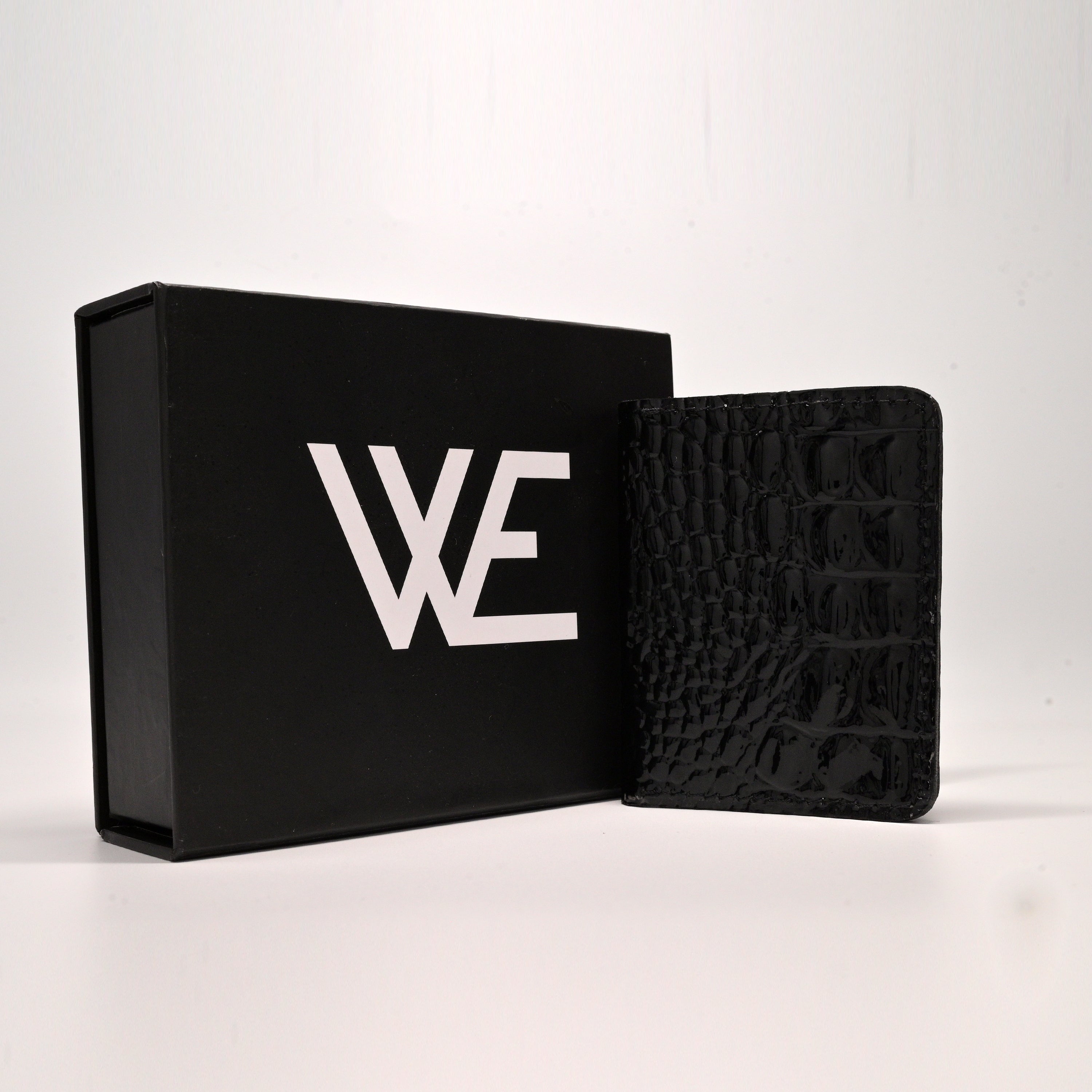 Crocodile Pattent Leather card Wallet