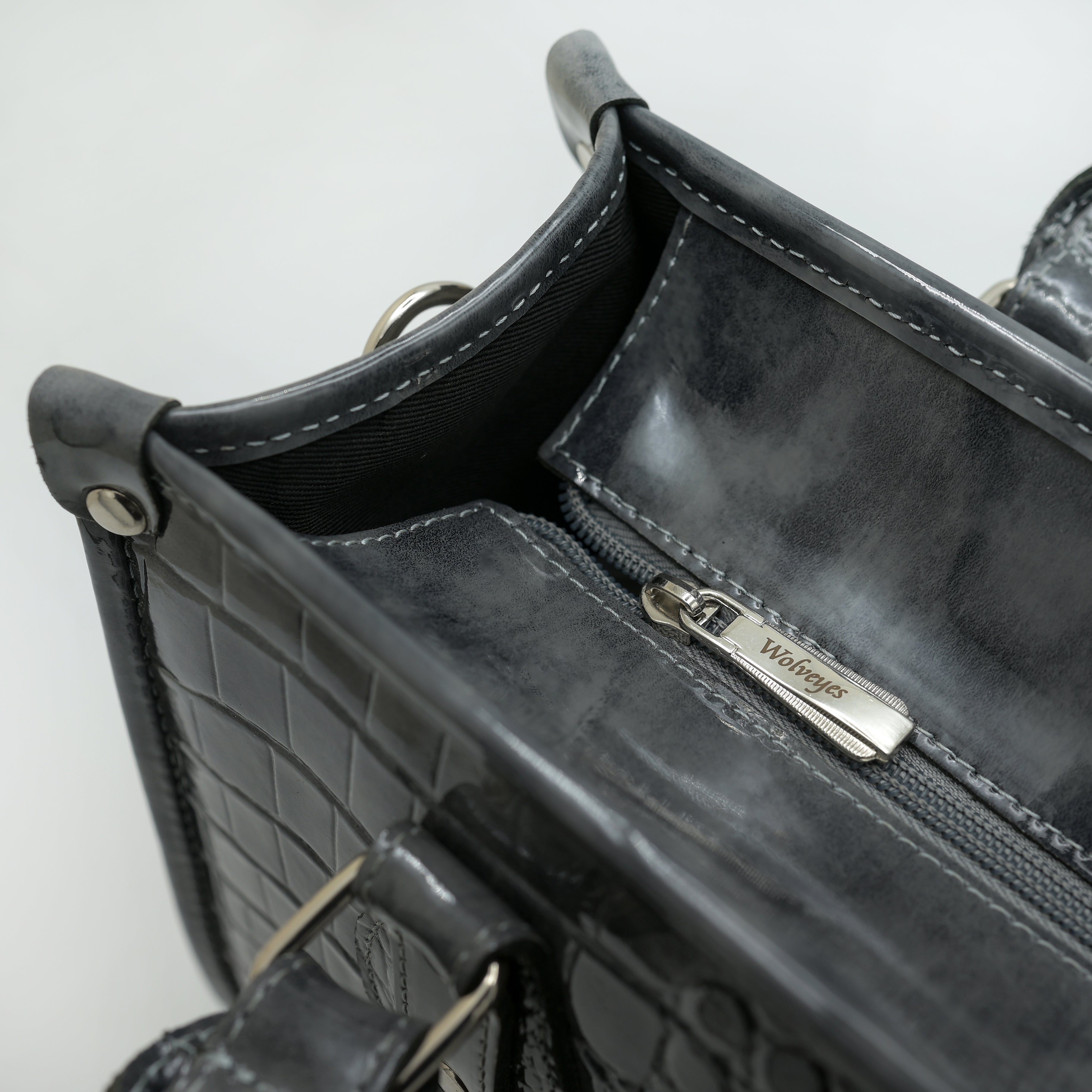 Crocodile Pattent Leather Tote Bag Pb01 (Gray)