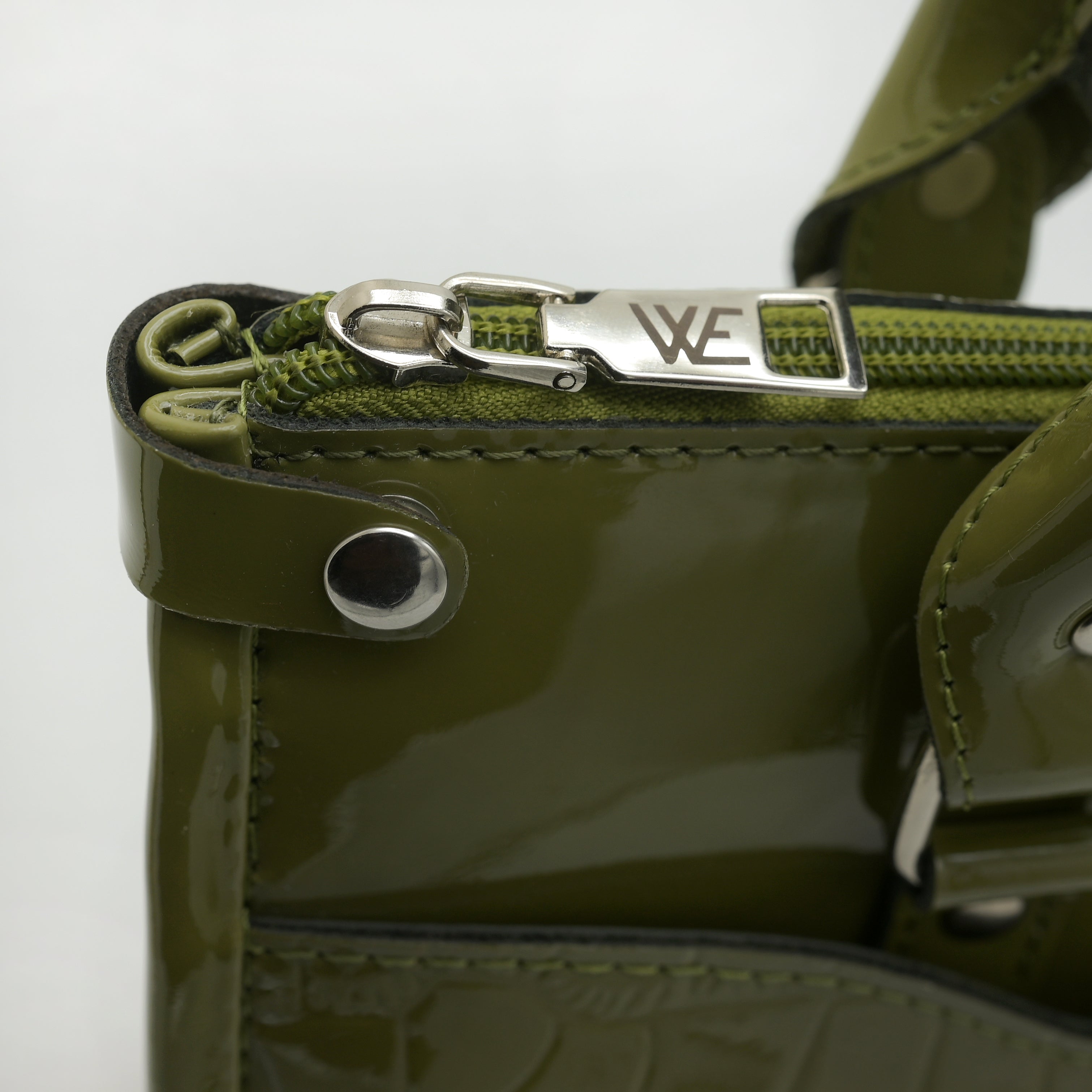 Crocodile Pattent luxury ladies bag LB01