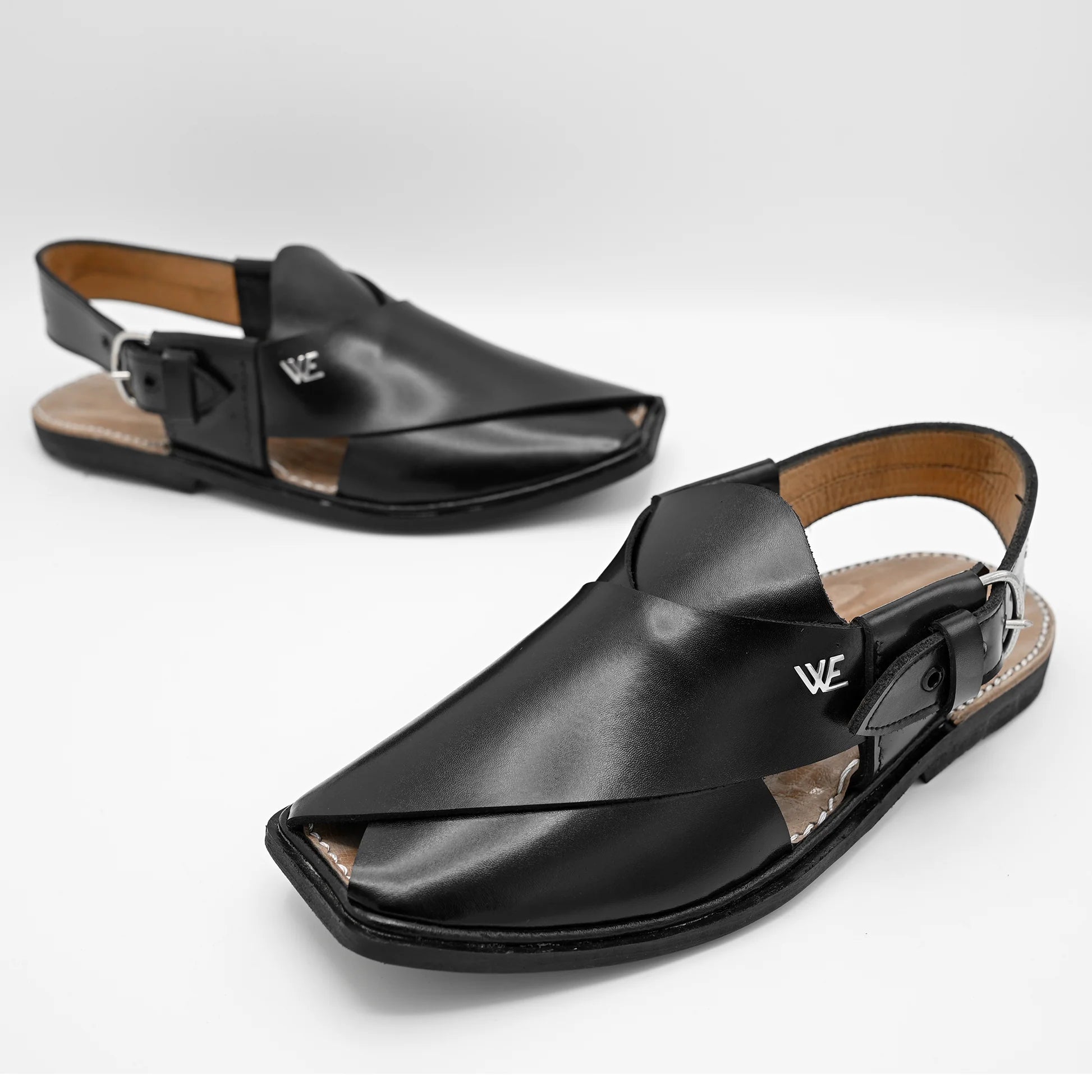 Galma leather chappal Black