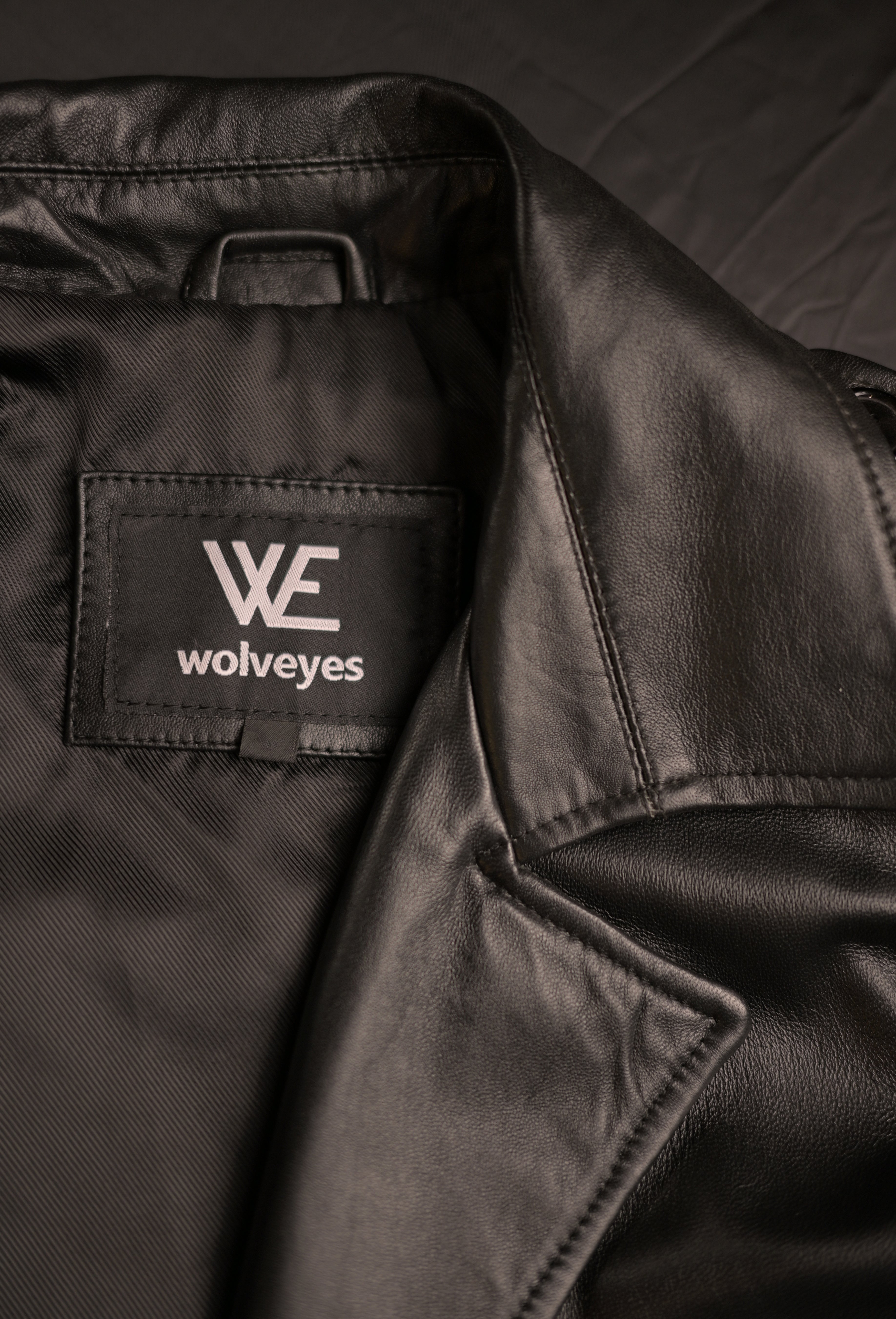 Gentleman’s Leather Long Coat – Sf16