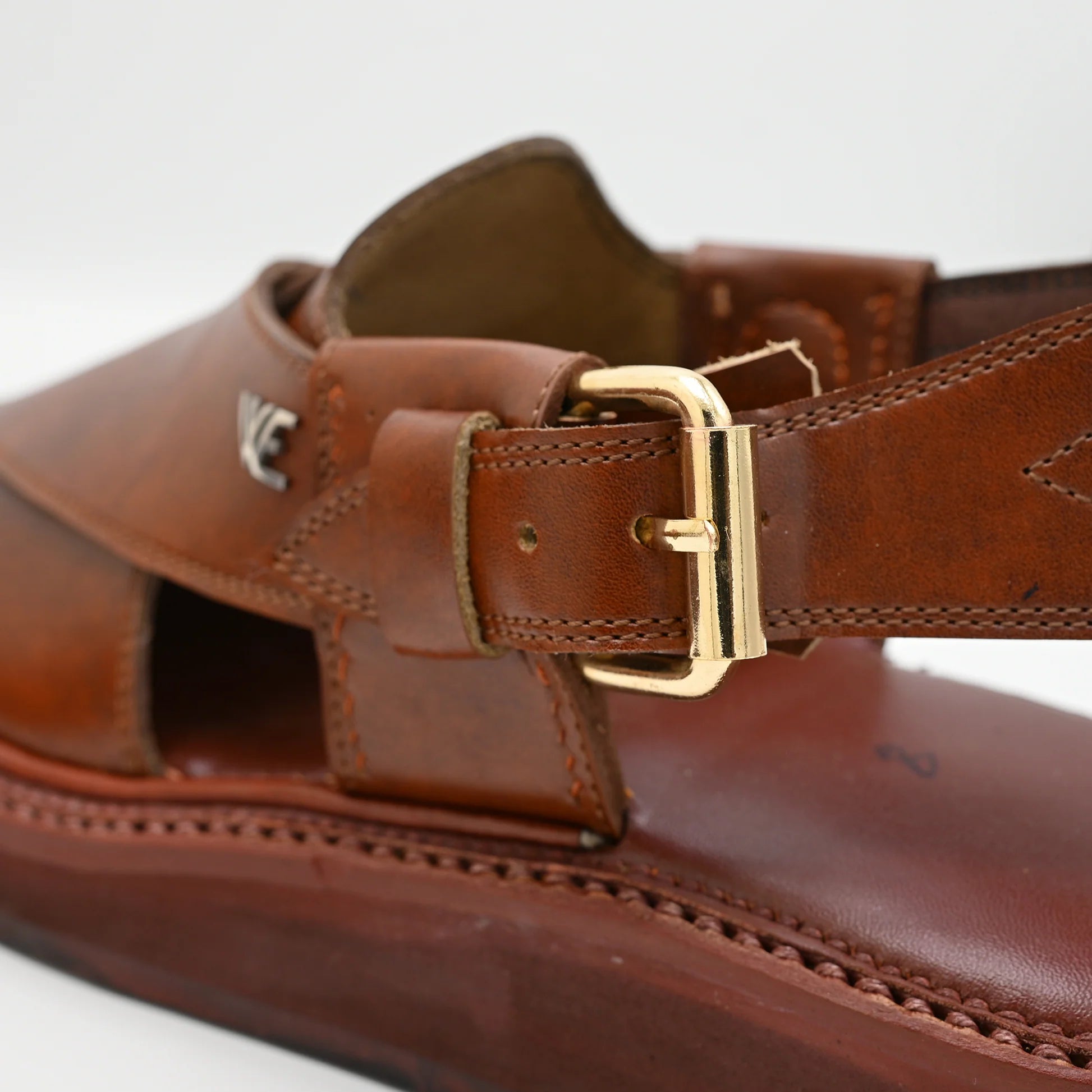 Hand made kaptan chappal brown WE003