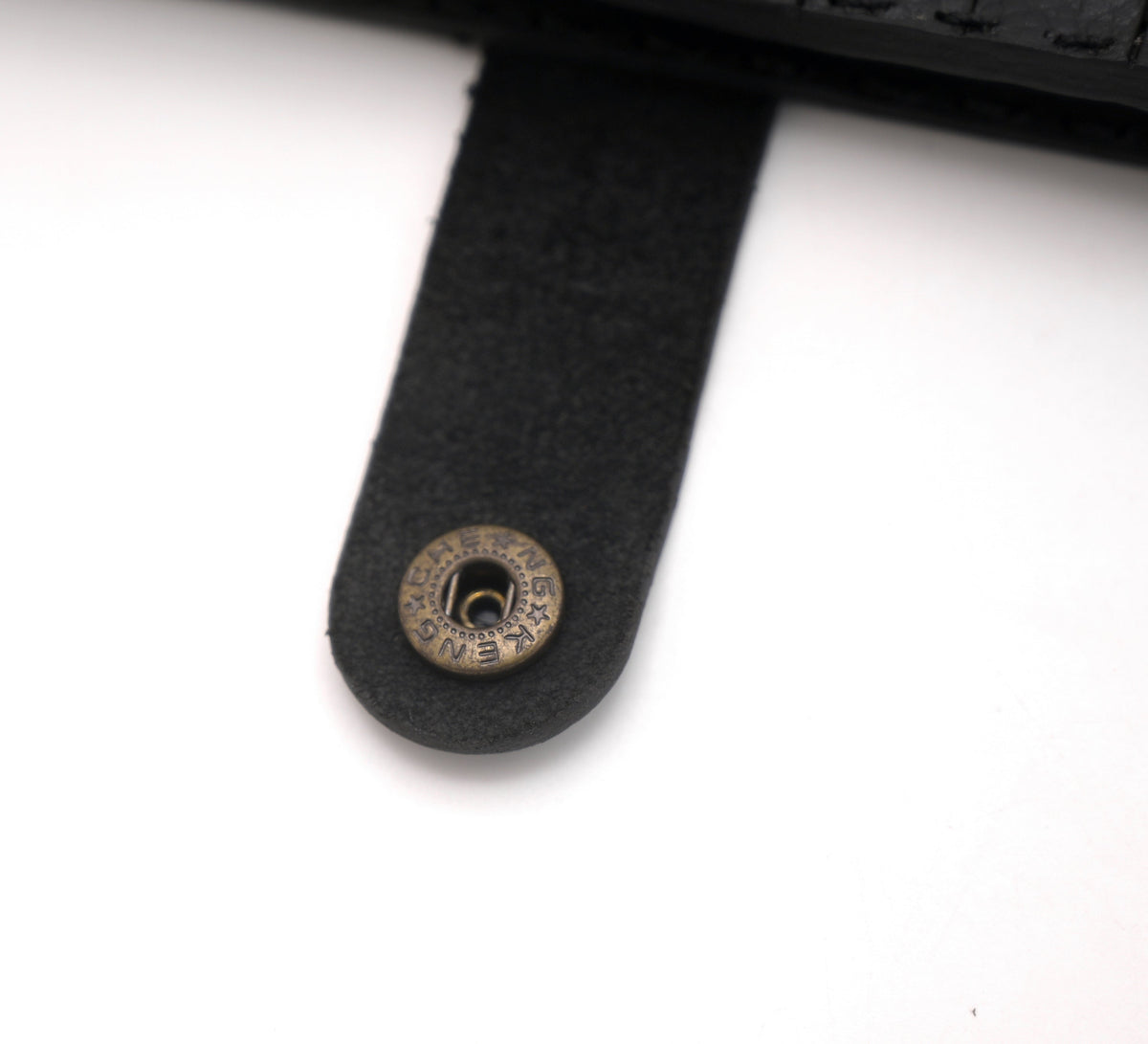 Handcrafted Phone Clutch HP02