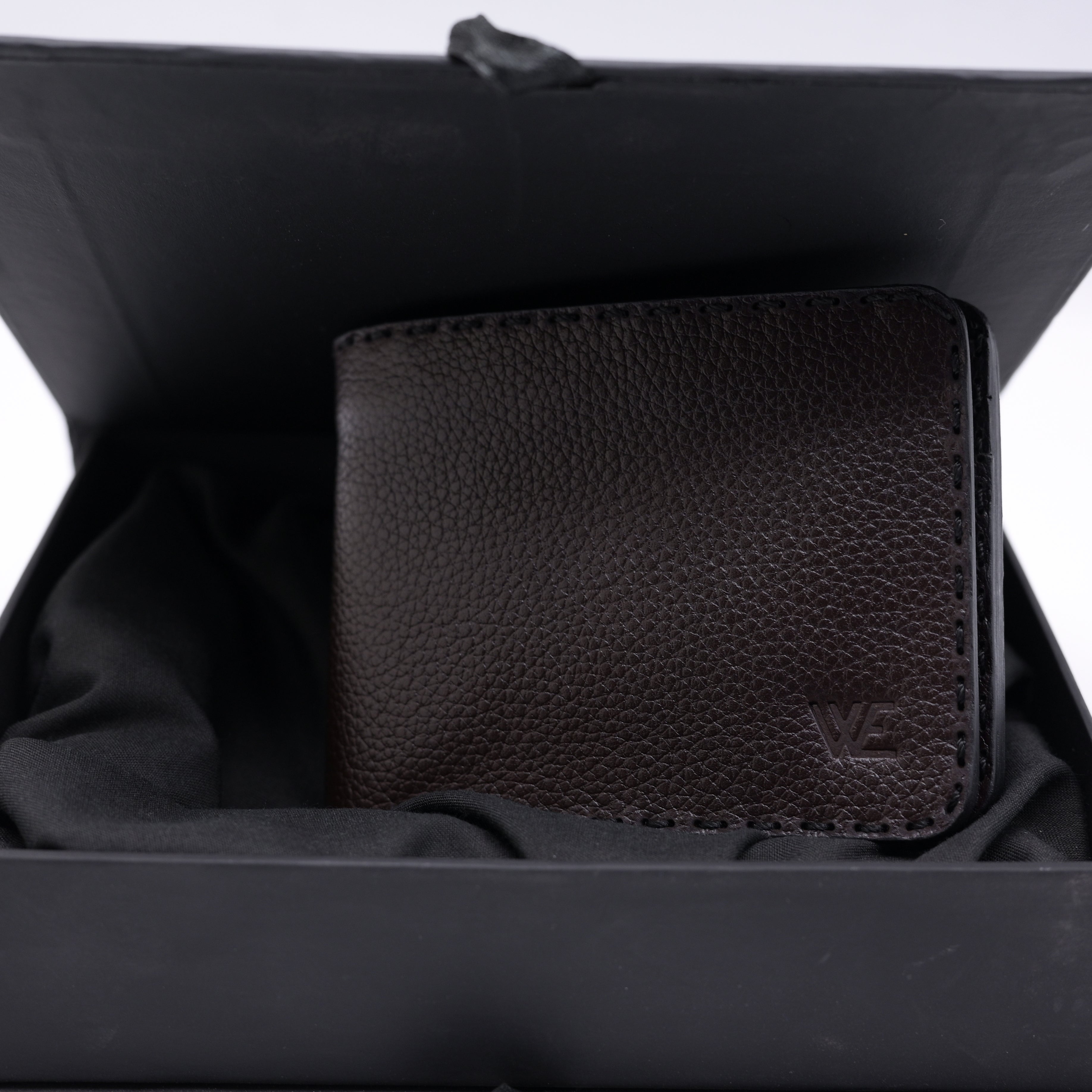 Handmade Bifold Wallet (HMB Brown)