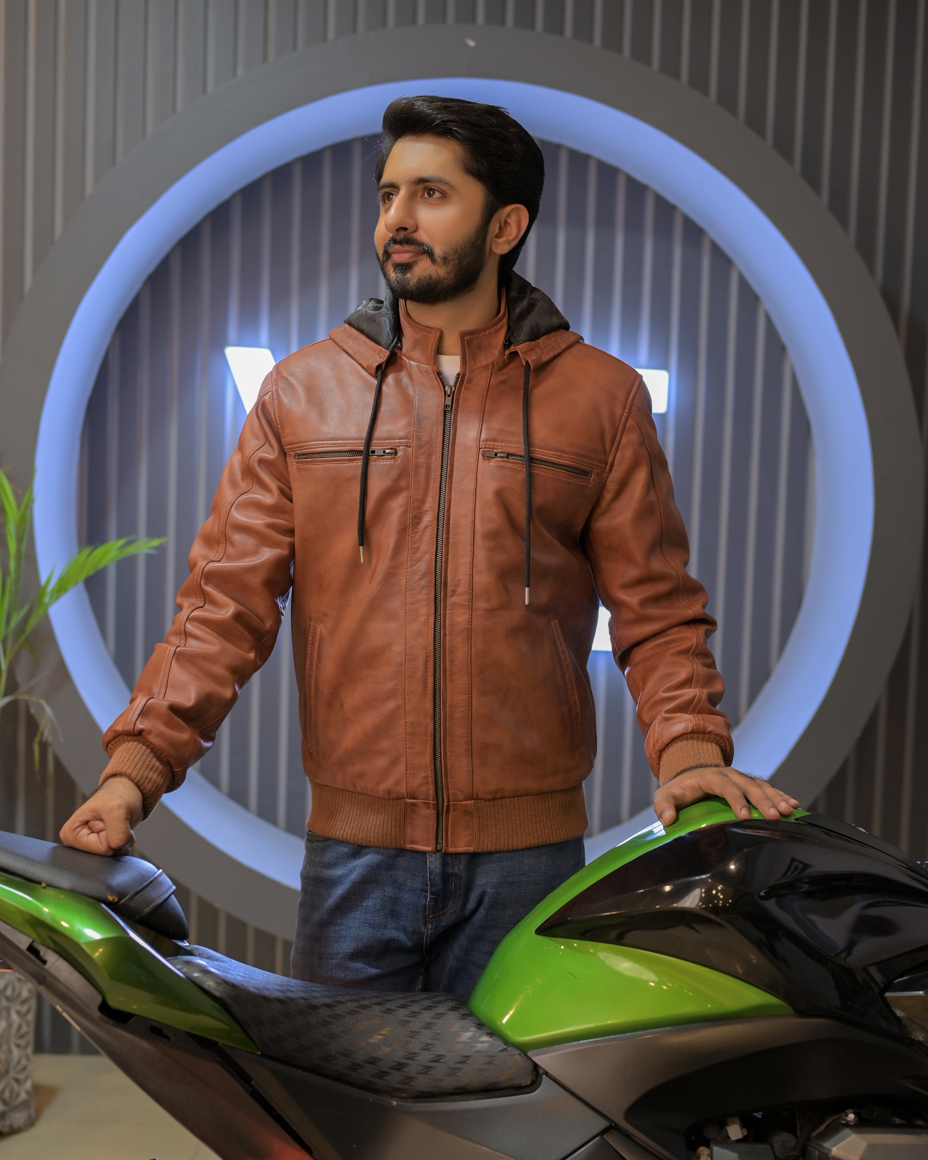 Hooded Leather Bomber Jacket SF002H (ionic Brown)