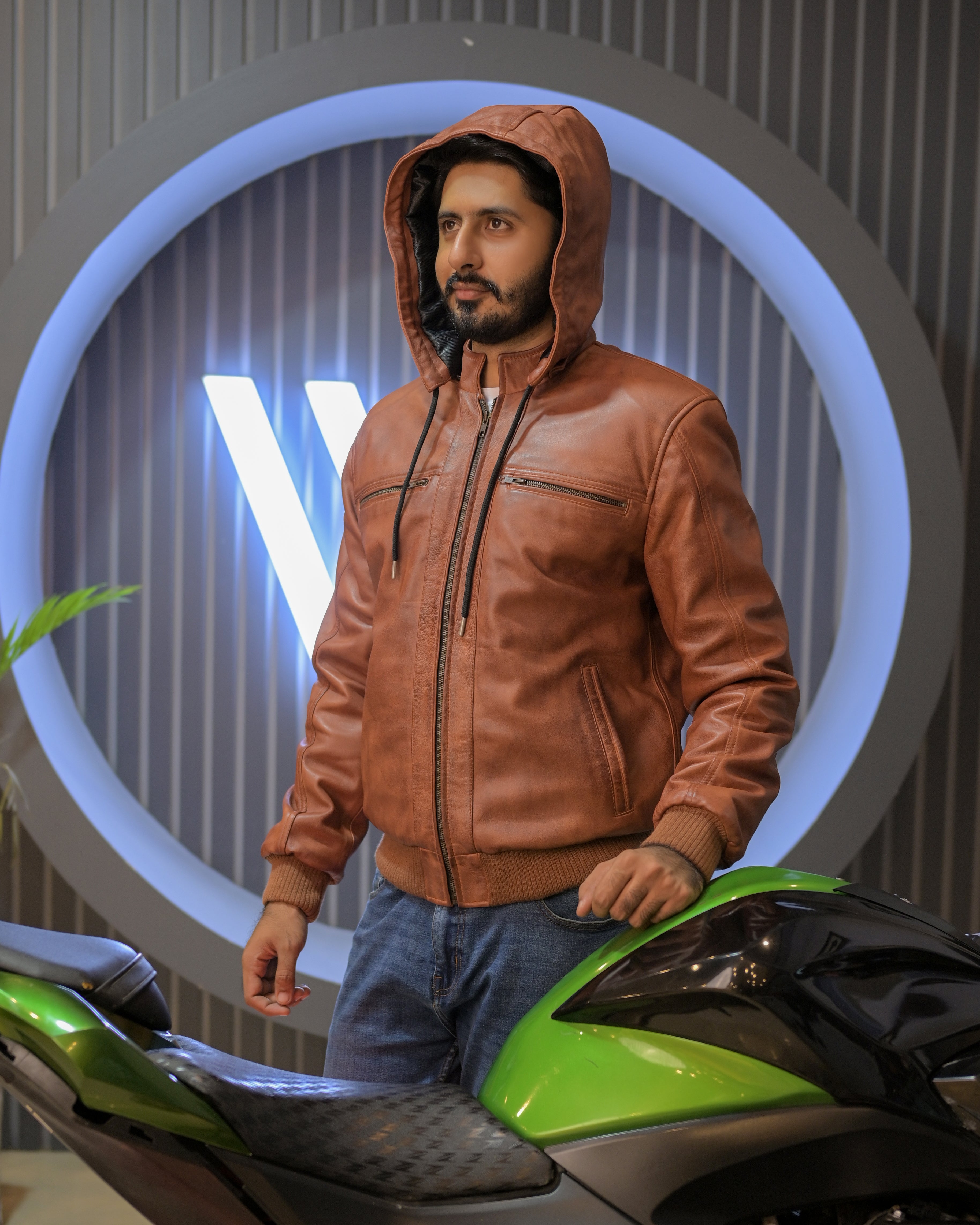Hooded Leather Bomber Jacket SF002H (ionic Brown)