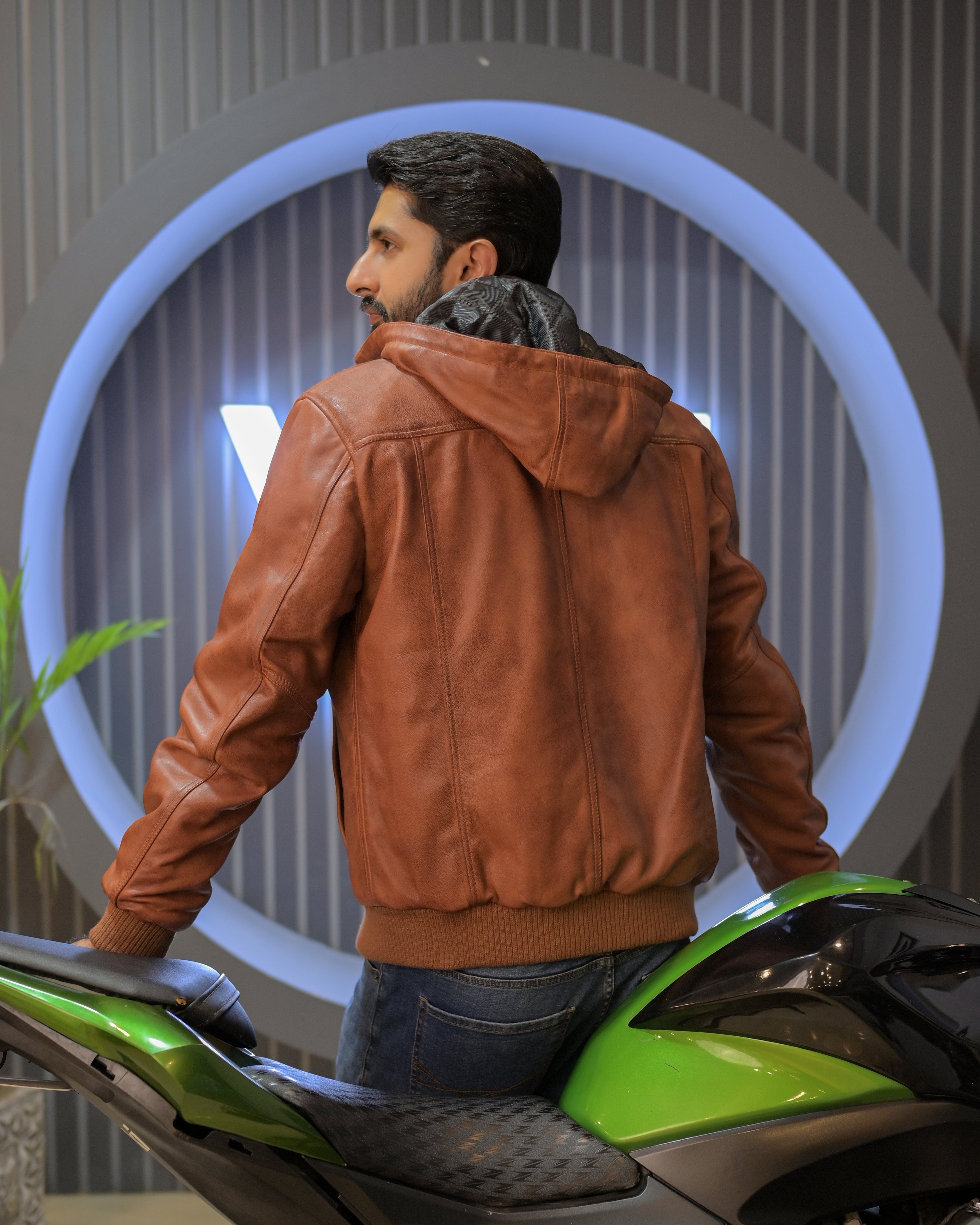 Hooded Leather Bomber Jacket SF002H (ionic Brown)