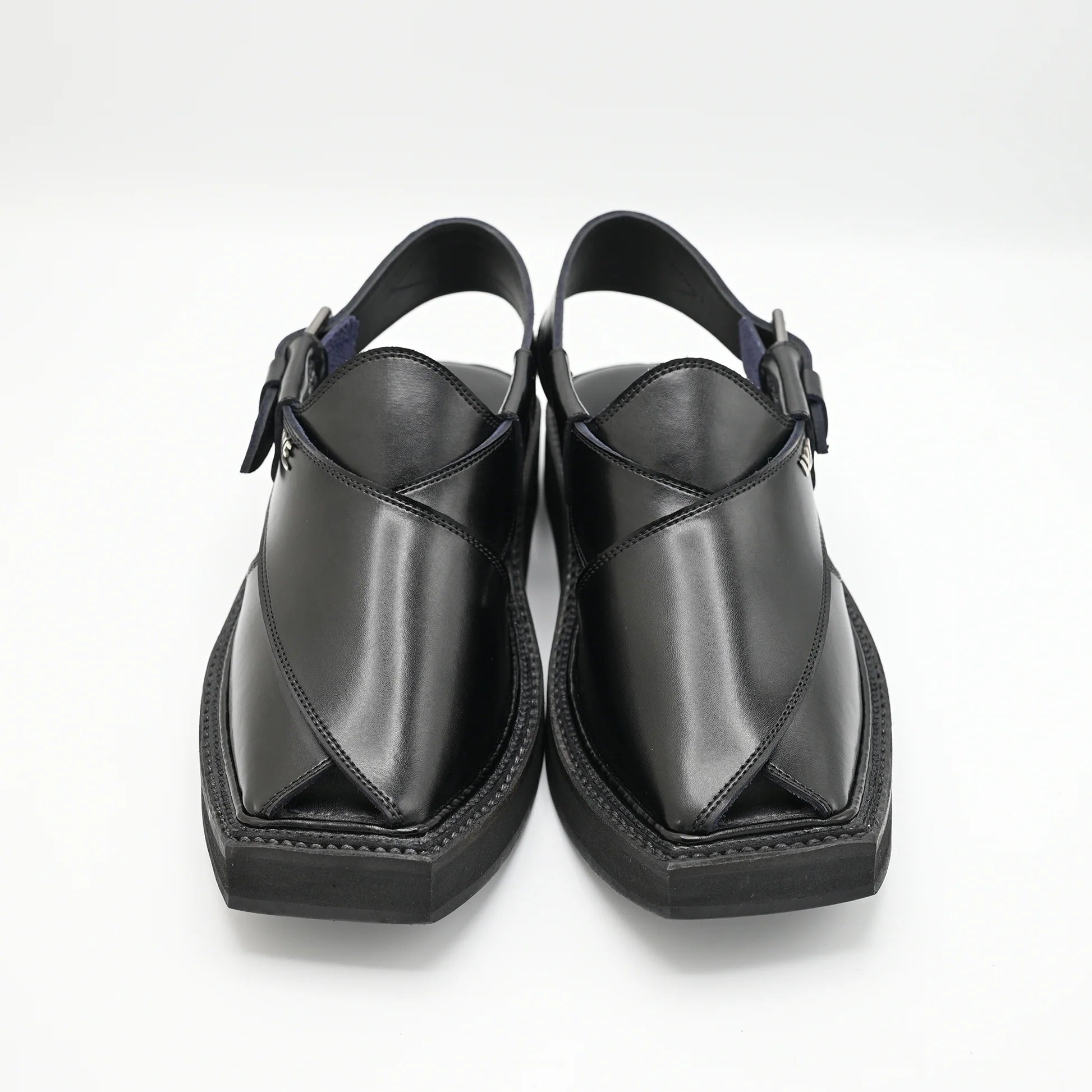 Kaptan hand made chappal Black