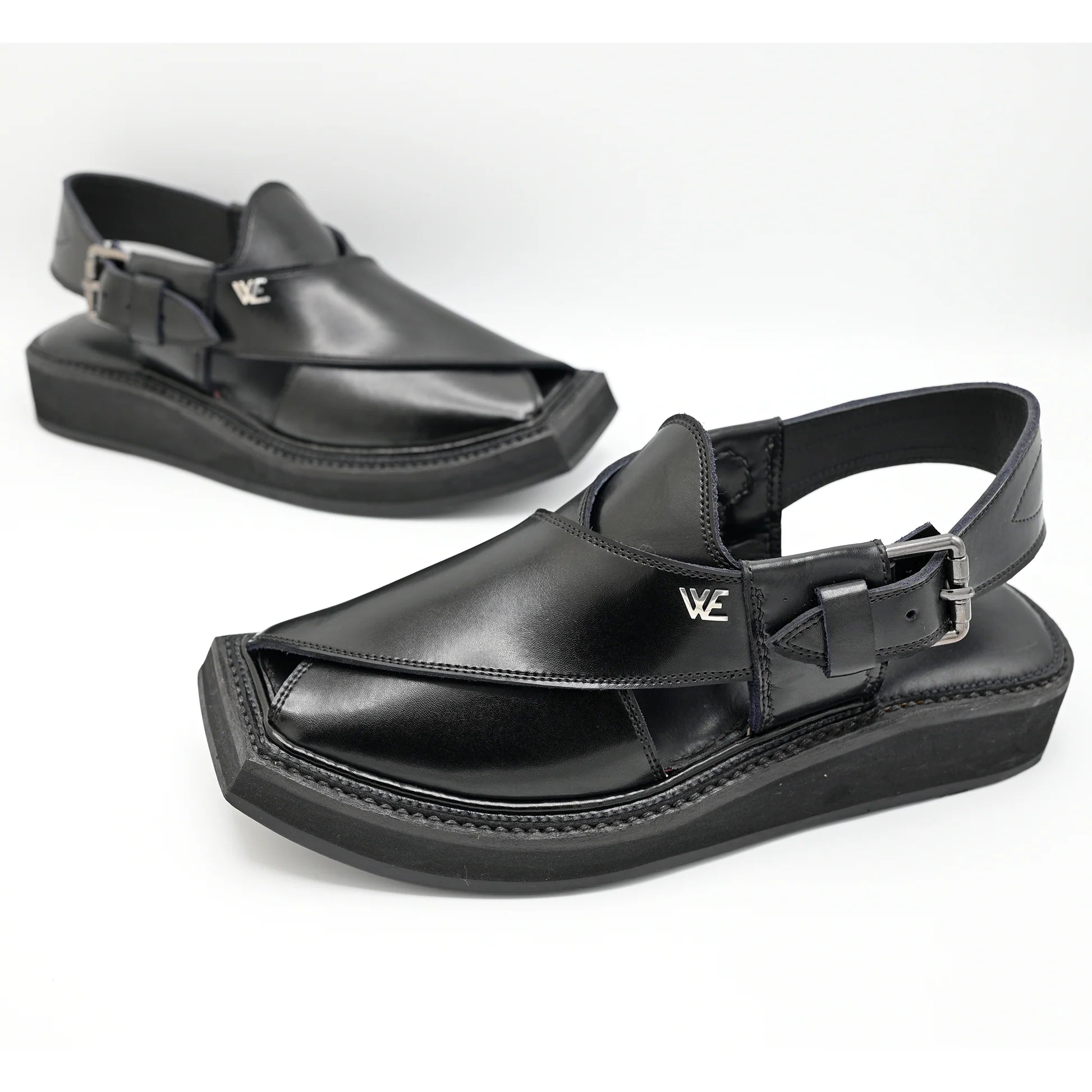 Kaptan hand made chappal Black