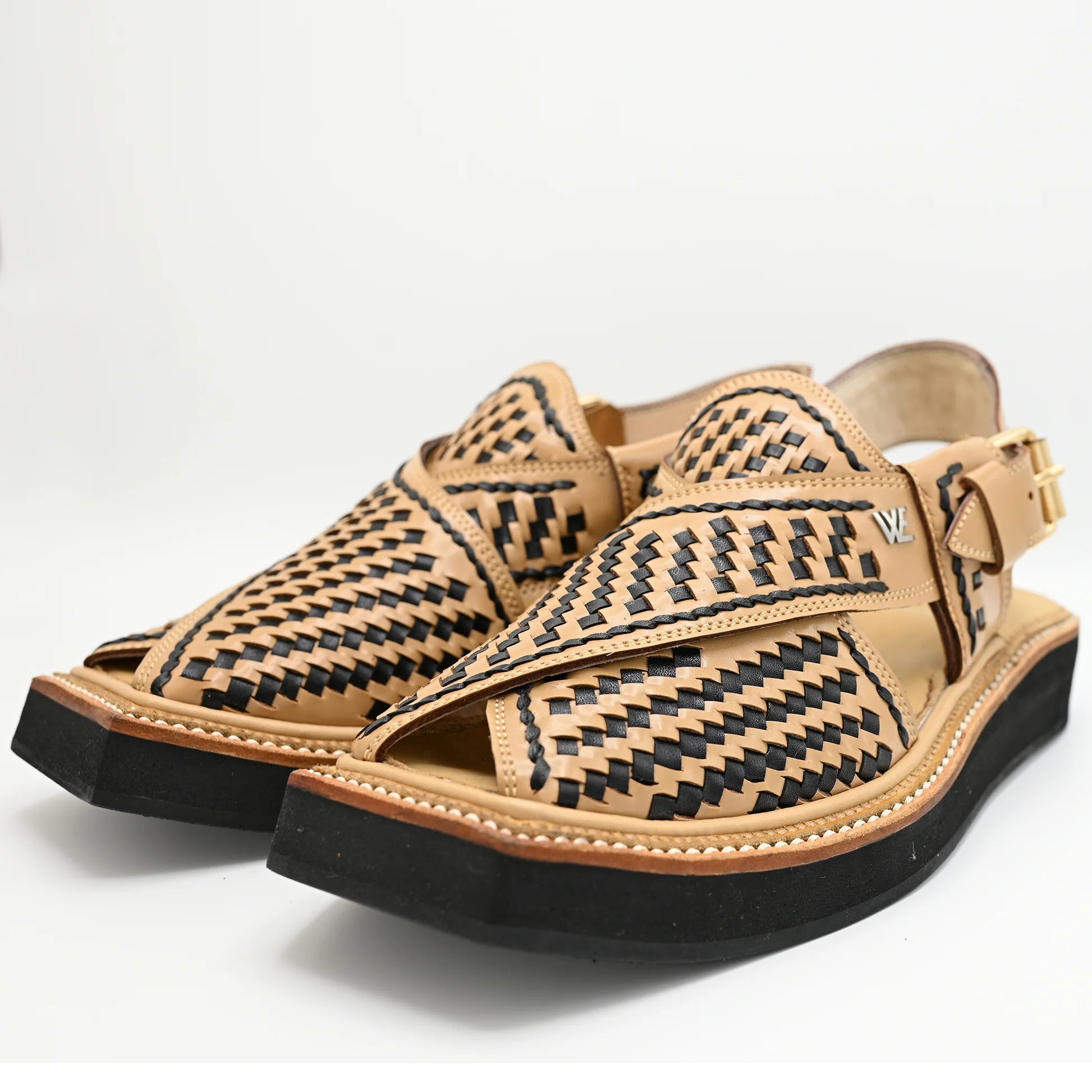 Kaptan hand made chappal WE001