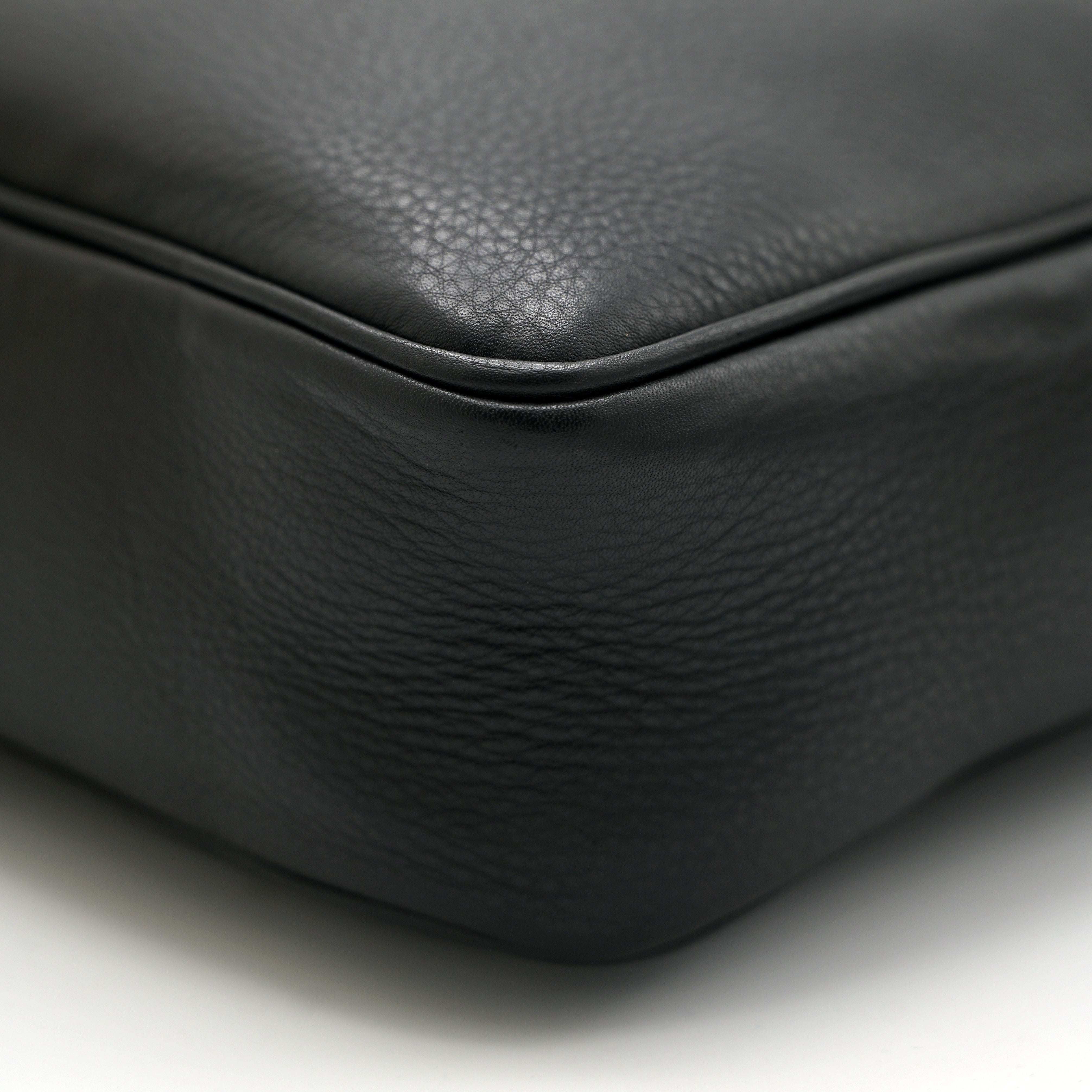 Laptop bag