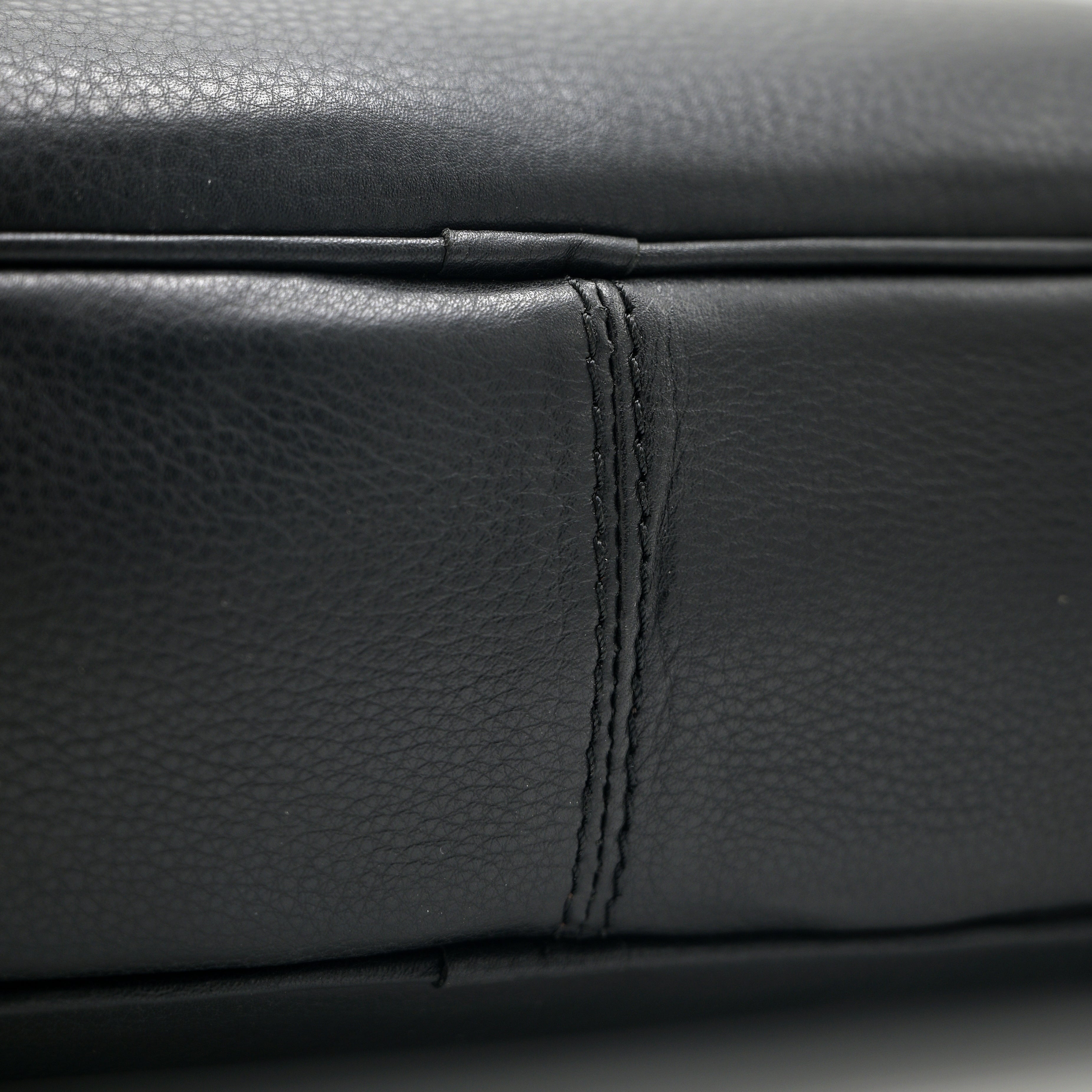 Laptop bag