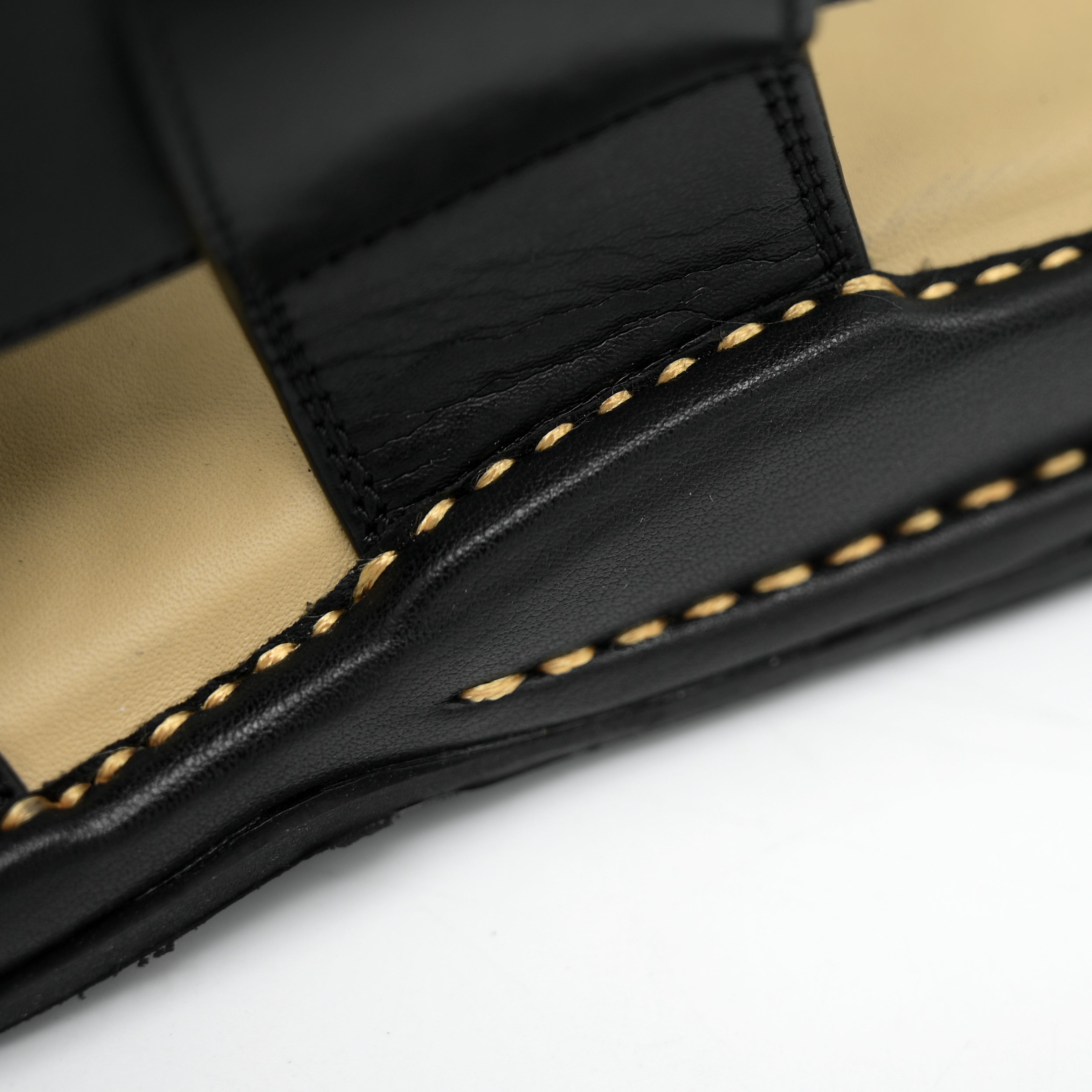 Medicated Heel Step Leather Chappal MHS03 (Black)