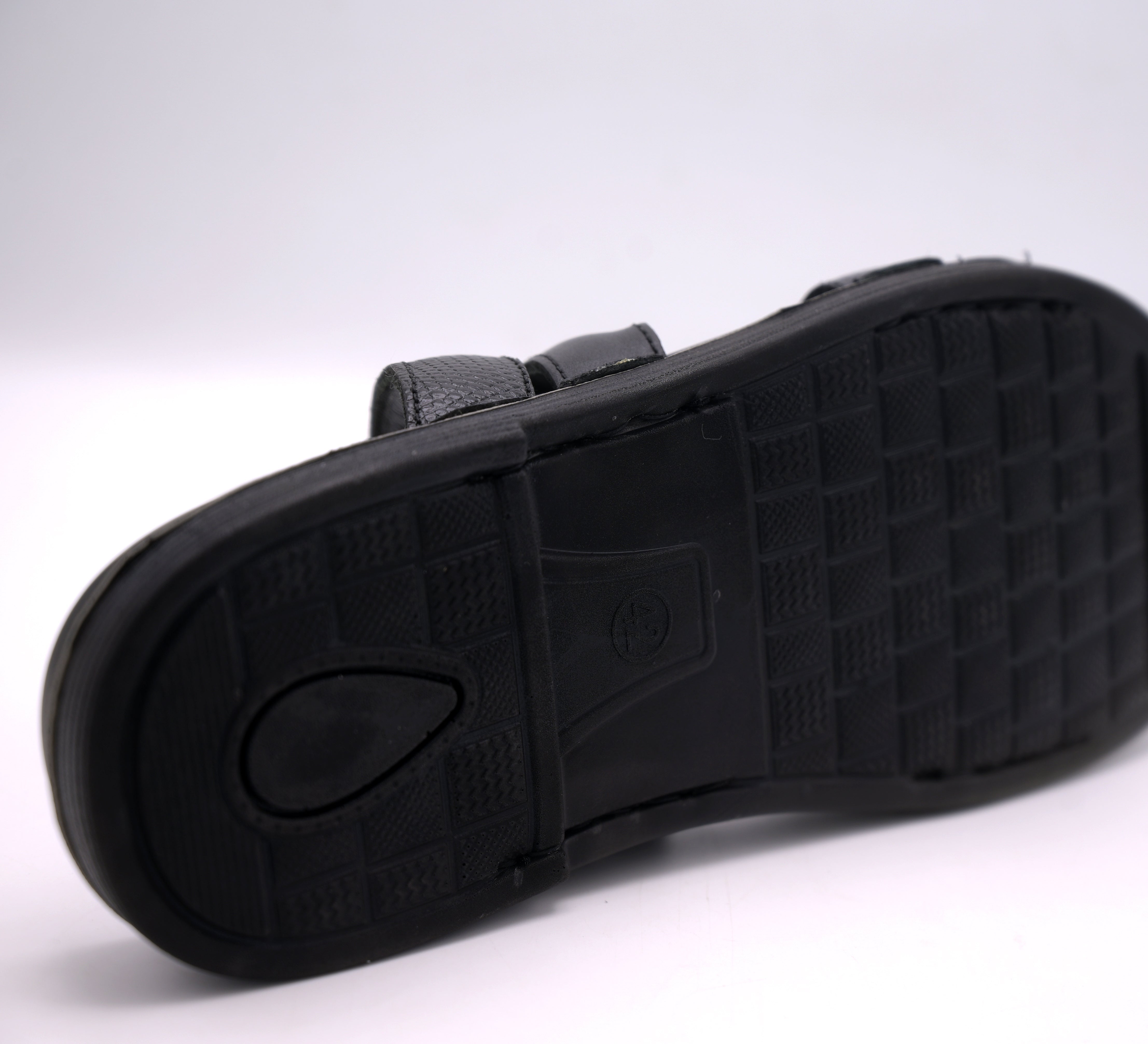 Prestige Premium Leather Slippers – C4 Black