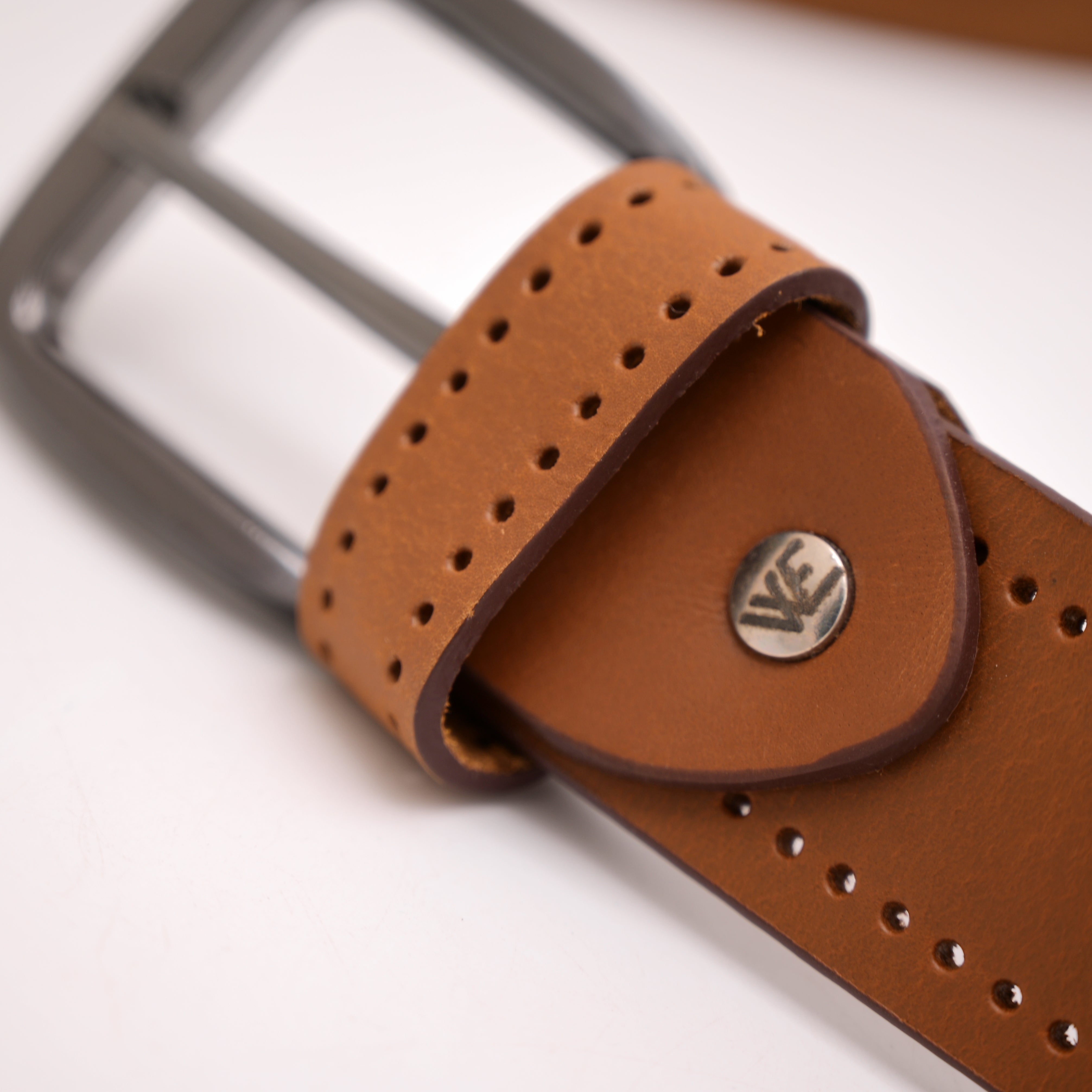 Signature Crazy Horse Leather Belt SB02