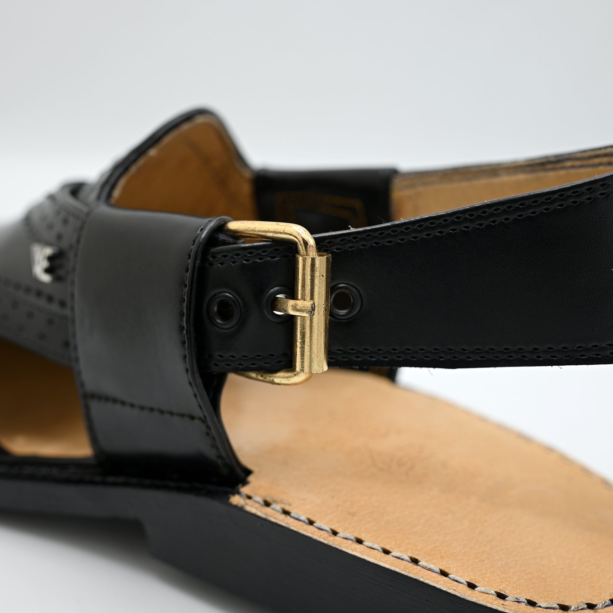 Stylish Norozi Leather Chappal Black